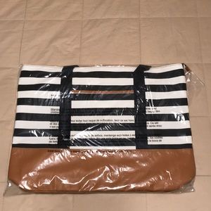DSW Weekender Tote